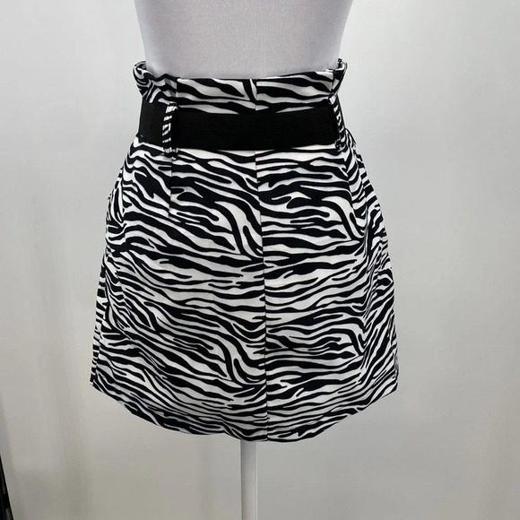 We11done A-Line Mini Skirt Women Size Medium Black White Animal Print High Waist - Picture 11 of 12